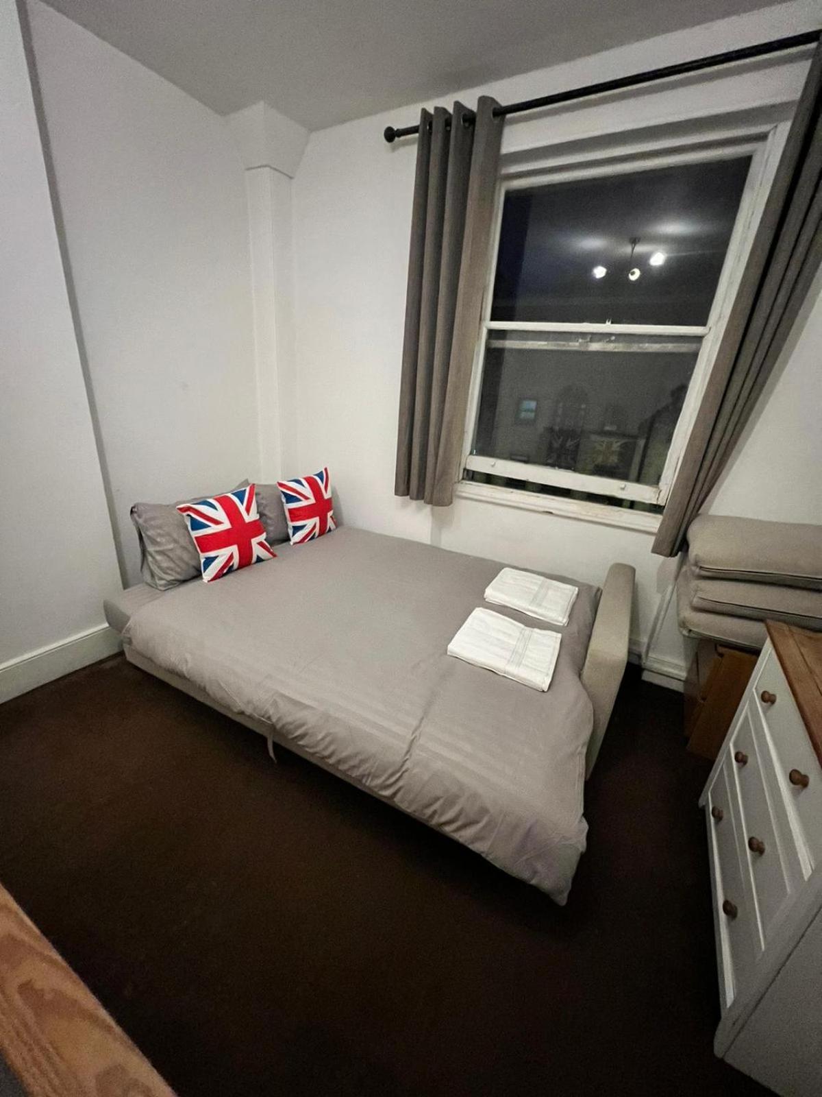 Islington Budget Guesthouse ลอนดอน ภายนอก รูปภาพ
