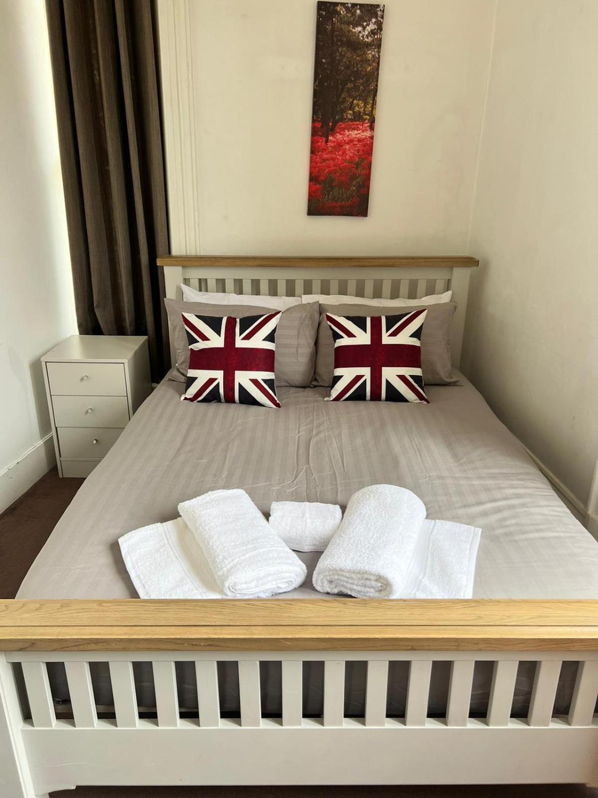 Islington Budget Guesthouse ลอนดอน ภายนอก รูปภาพ