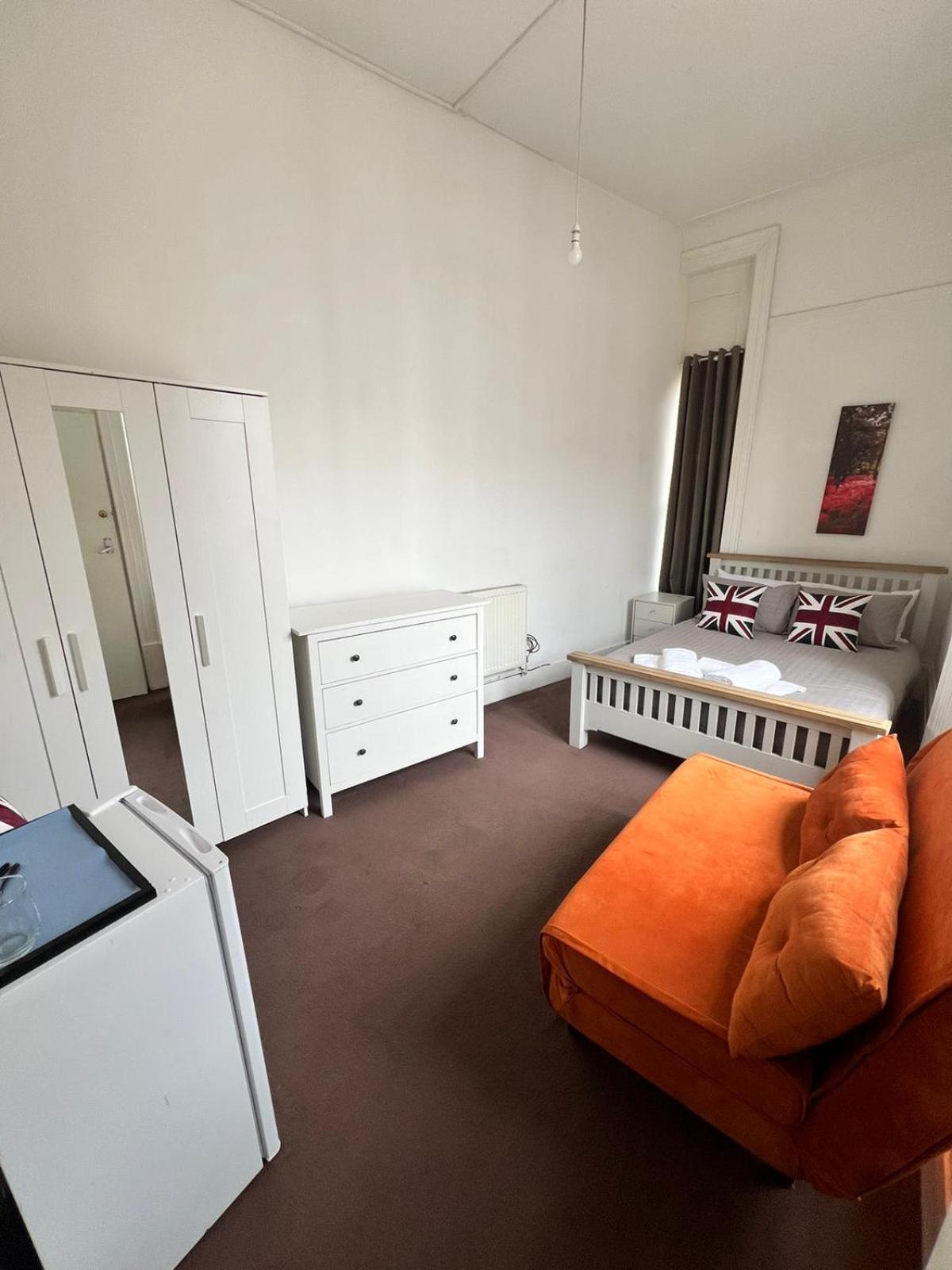 Islington Budget Guesthouse ลอนดอน ภายนอก รูปภาพ